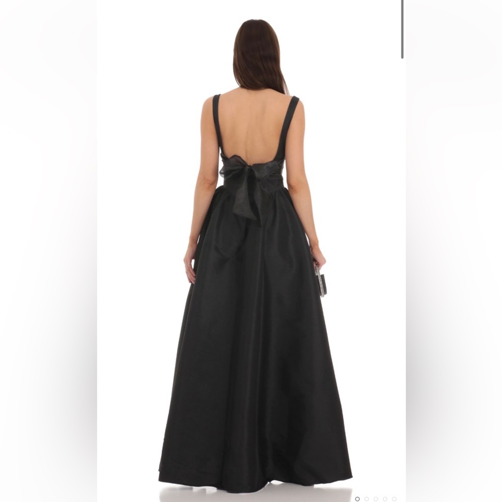 Lucy in the Sky Black Drop Waist Backless Bow Dress